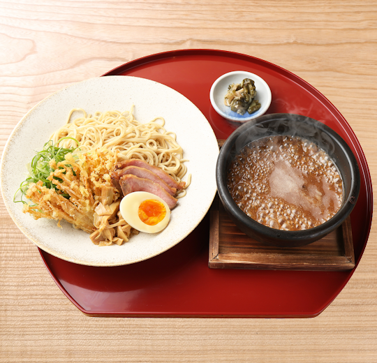 京鴨と薫りキノコの石焼きつけ麺